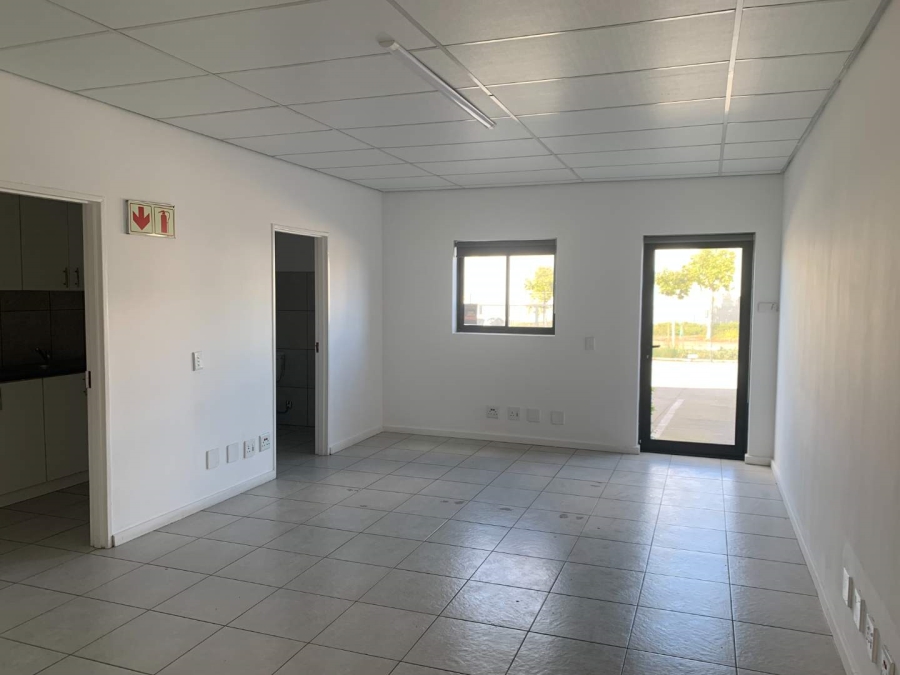 To Let Commercial Property for Rent in Rivergate Western Cape